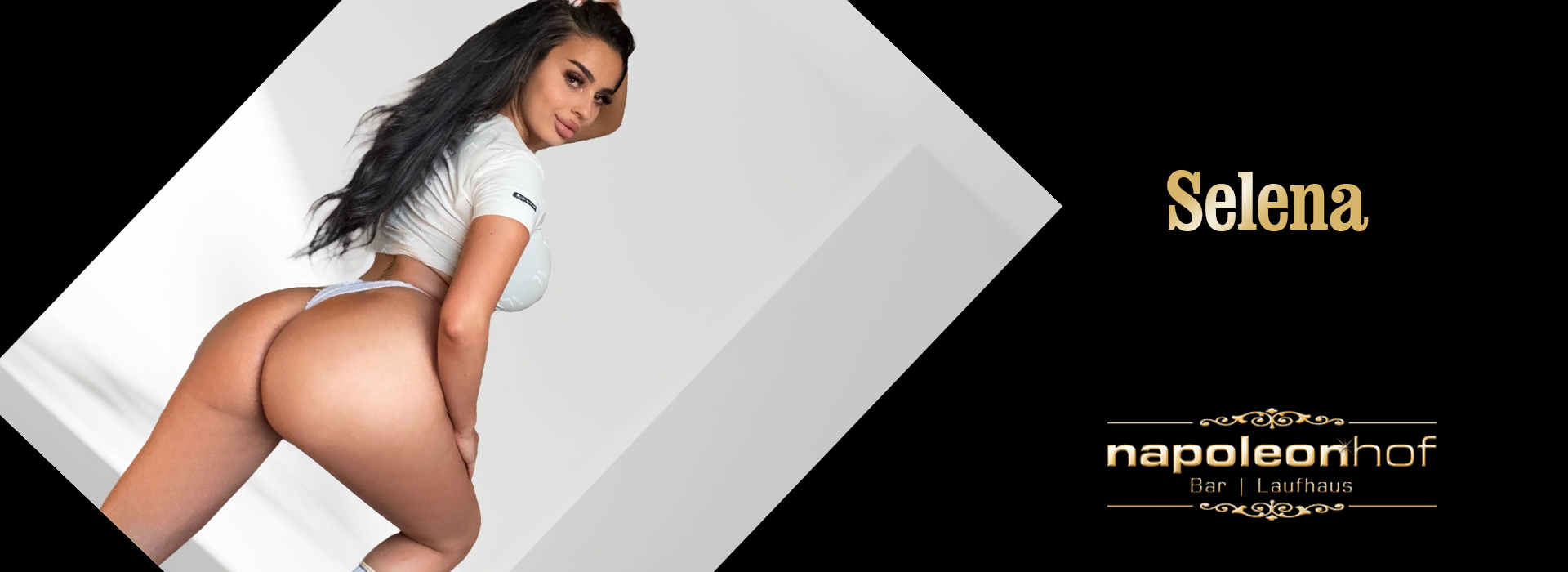 Selena-4223-726-1.jpg